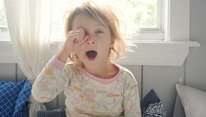 5 причин, по которым рано вставать ребенок - это трудно