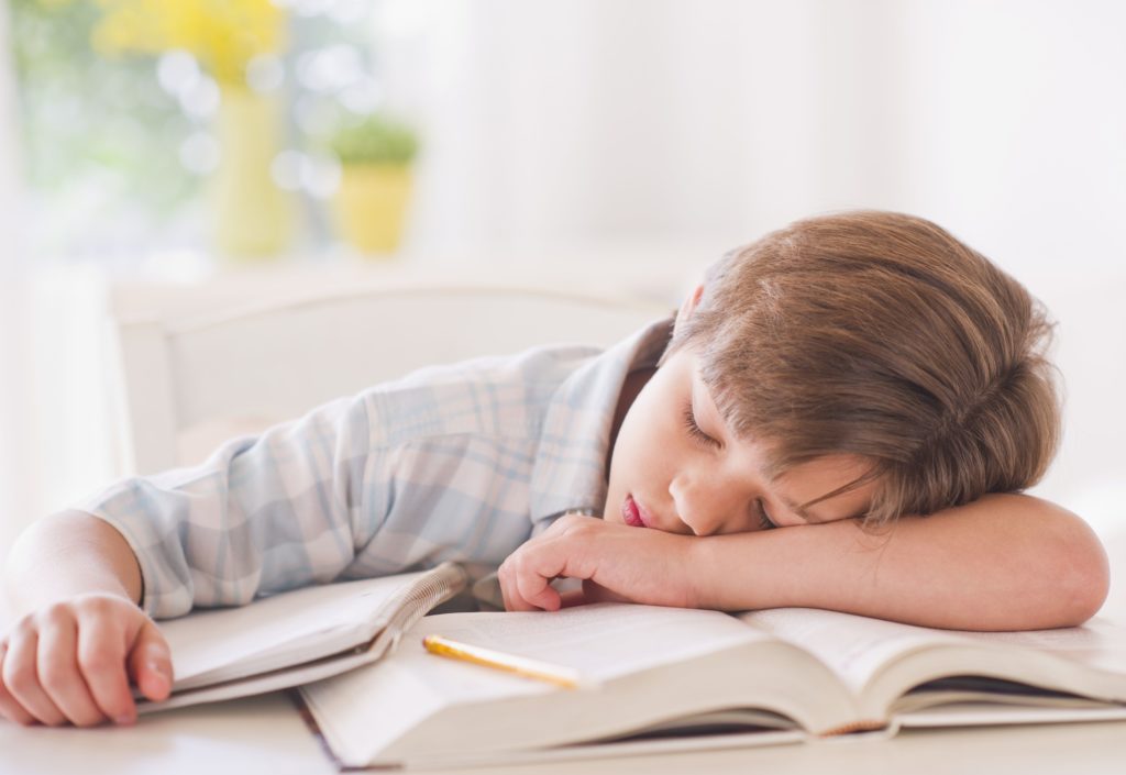 Как узнать, не спит ли ваш ребенок ночью?